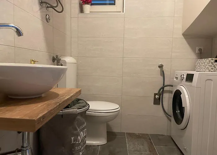 Nika Apartament Valun