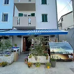 Nika * Valun