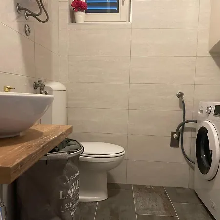 Nika Apartment Valun